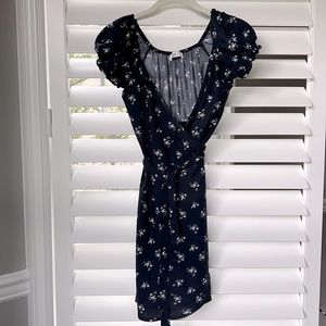 Hollister Wrap Dress 💙